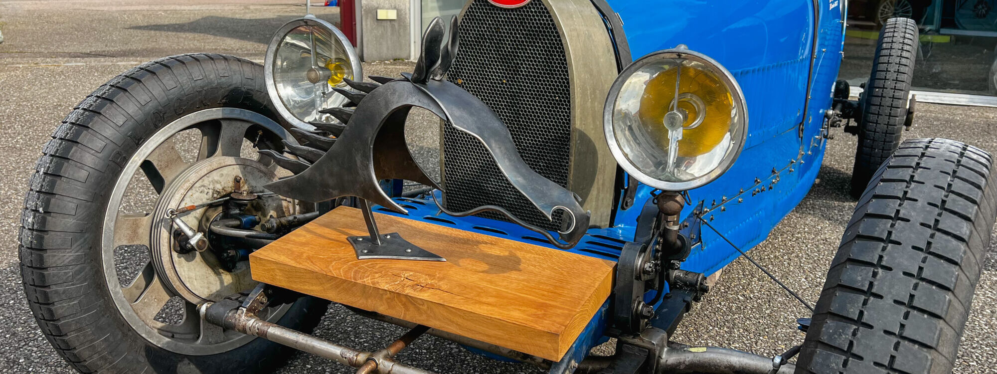 IMG_2260 2 2000X750 | Forge et Art Rencontre inoubliable avec Caroline Bugatti à l’anneau du Rhin Belfort